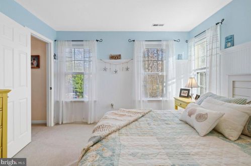 2949 Queensberry Dr, Huntingtown MD 20639-2306 exterior