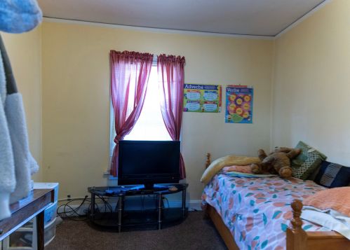 10 16 Ave, Broadview IL 60155-4016 exterior