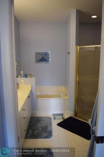 6576 Villa Sonrisa Dr, Boca Raton FL 33433-4014 exterior