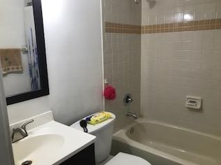 642 Stillman Ave, Fort Pierce FL 34953-3321 exterior