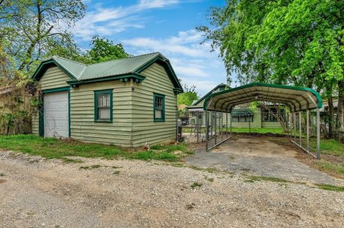 1222 Sears St, Denison TX 75021-2741 exterior