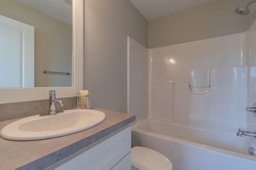 239 Monroe Ave, Meskegon MI  49441-2013 exterior