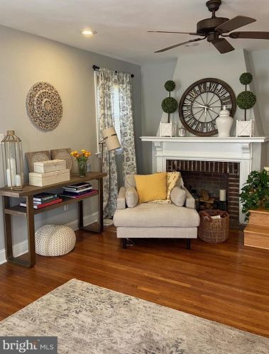 151 Linwood Ave, Ardmore PA 19003-2706 exterior