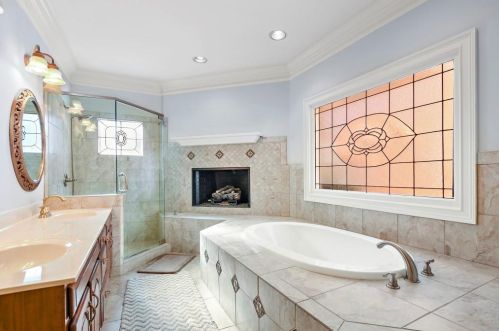 1200 Dunwoody Walk, Atlanta GA 30338-3200 exterior