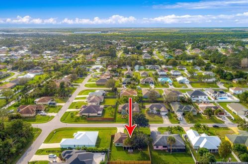 3891 Chicopee St, Fort Pierce FL  34953-5373 exterior