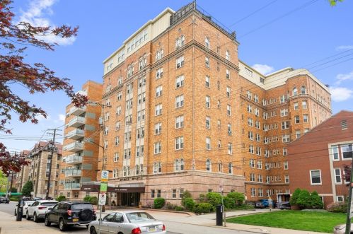 144 Dithridge St, Pittsburgh PA  15213-2659 exterior