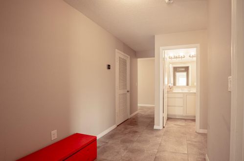 5690 Pine Trail Cir, Fort Pierce FL exterior