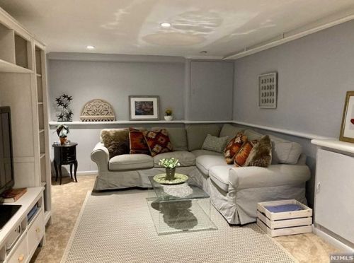 42 36th St, Paterson, NJ 07514-1208