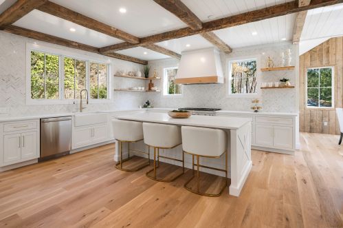 184 Perry Ave, Norwalk CT 06850-1623 exterior