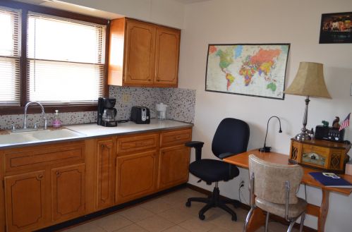 1018 Raynor Ave, Joliet IL 60435-4547 exterior