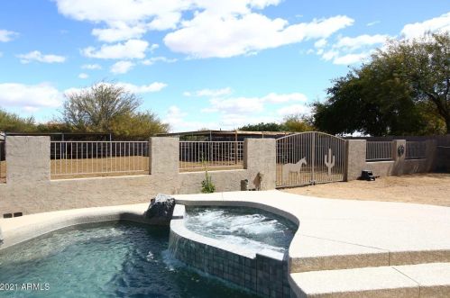 36711 16 St, Phoenix AZ 85086-9393 exterior