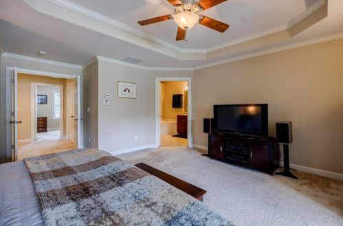 2067 Cobblestone Cir, Atlanta GA 30319-4911 exterior