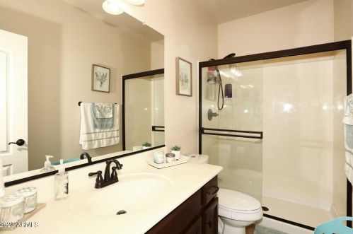 10012 5th St, Phoenix AZ  85042-8311 exterior