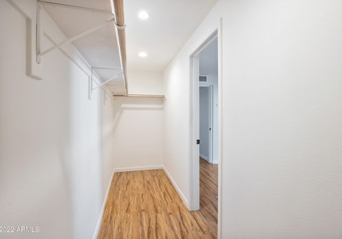 4534 Devonshire Ave, Phoenix AZ 85033-8236 exterior