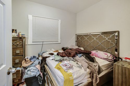 2338 18 Pl, Chicago IL 60608-2560 exterior