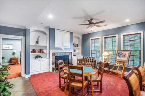 2551 Essex Ln, Atlanta GA 30331-7855 exterior