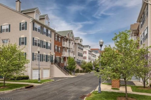 65 Marrow St, Newark NJ  07103-3129 exterior