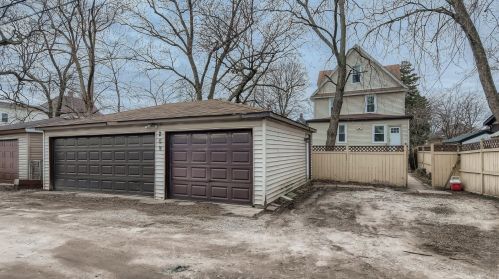 209 19 Ave, Broadview IL 60153-1727 exterior