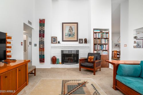 4540 Cortez St, Phoenix AZ 85028-2315 exterior