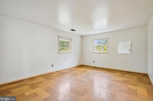 1391 Canterbury Way, Rockville MD 20854-6106 exterior