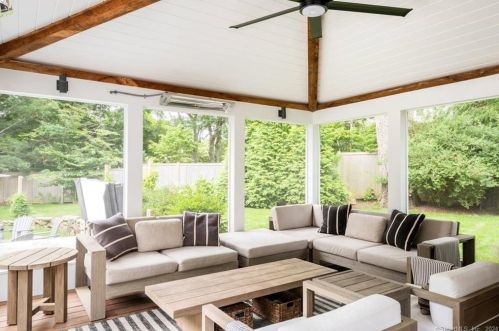 113 North Ave, Westport CT  06880-2727 exterior