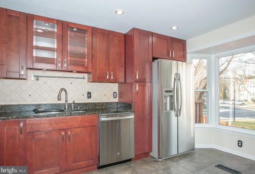 6528 Brookleigh Way, Alexandria VA exterior