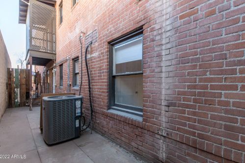 357 6th Ave, Phoenix AZ 85003-1533 exterior