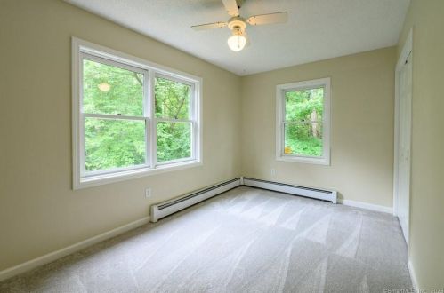 88 Beech Tree Rdg, Deep River CT 06419-2424 exterior