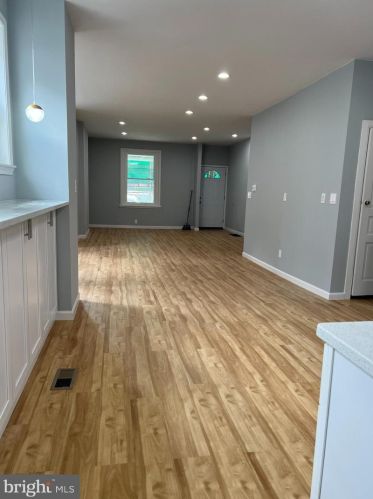 4331 Comly St, Philadelphia PA  19135-3905 exterior