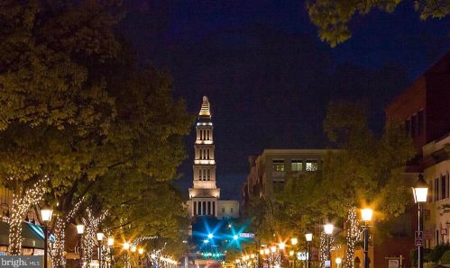 1127 Royal St, Alexandria VA  22314-1406 exterior