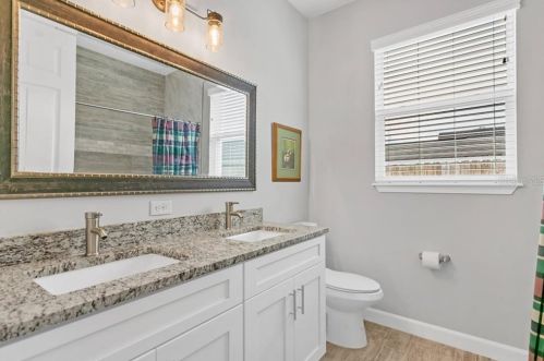 4728 Goddard Ave, Orlando FL 32804-1179 exterior