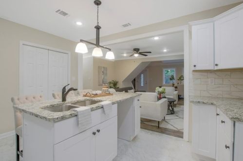 690 Dameron Cir, Atlanta GA 30311-2246 exterior