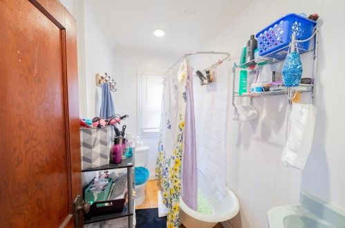 363 Logee St, Woonsocket RI 02895-6031 exterior