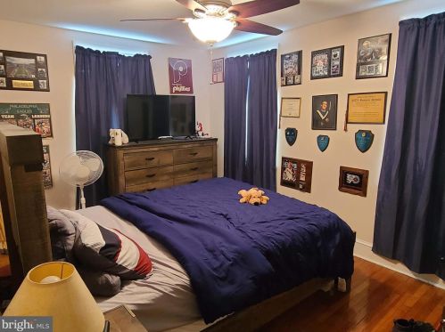 2555 American St, Philadelphia PA 19140-5724 exterior