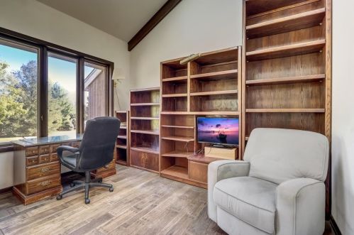 4714 Billingsgate Ln, Bull Valley IL 60098-8748 exterior