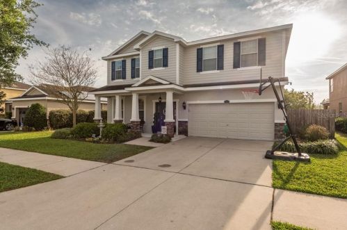 12402 Fairlawn Dr, Riverview, FL 33579-3901