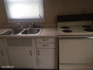 2024 Centennial St, Indianapolis IN  46222-4816 exterior