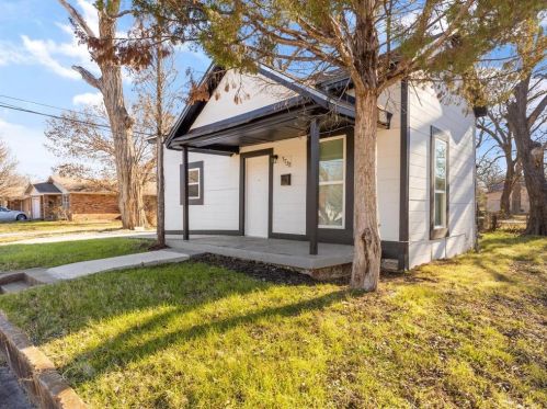 3730 Copeland St, Dallas, TX 75210-2115
