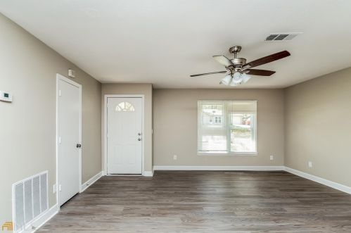 5434 Timor Trl, Lithonia GA  30038-2883 exterior