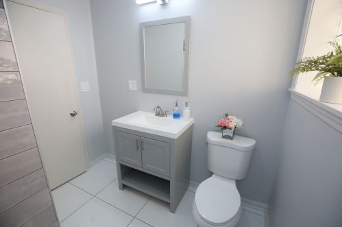 6144 Gunnison St, Chicago IL  60630-2949 exterior