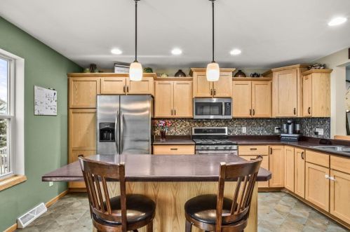 513 Apollo Way, Madison WI  53718-2901 exterior