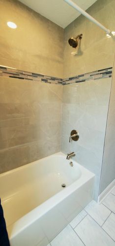 4741 Medford Ave, Milwaukee WI  53216-2409 exterior