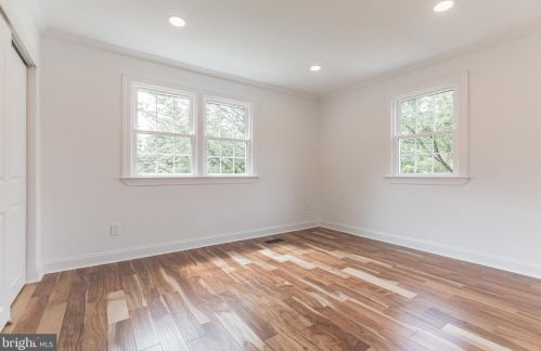 1905 Heritage Rd, Huntingdon Valley PA  19006-7813 exterior