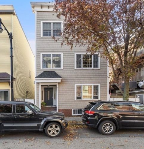 261 2nd St, Boston MA 02127-1220 exterior