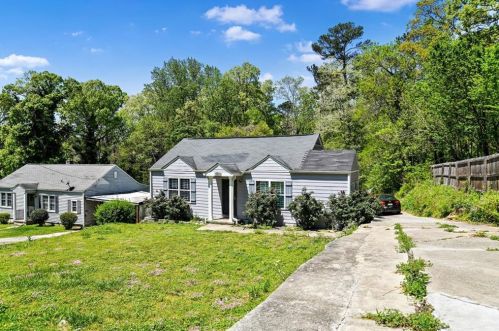 884 Margaret Pl, Atlanta, GA 30318-4845