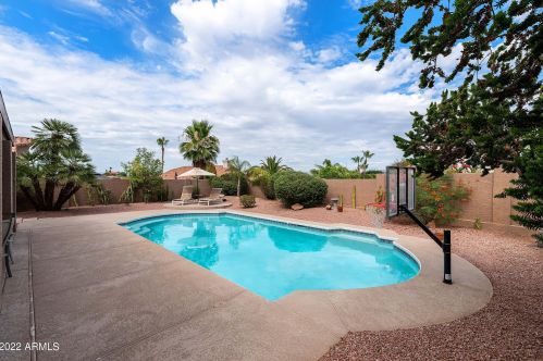 14029 29 St, Phoenix AZ 85032-3726 exterior