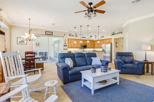 370 19 St, Naples FL 34117-3327 exterior