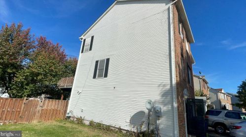 2700 James M Mcgee Jr St, Washington, DC 20020-2094