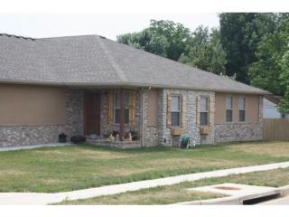 3142 Sexton St, Springfield MO  65810-1297 exterior