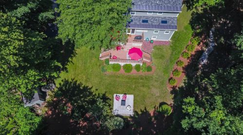 14 Laurel St, Concord NH 03301-3646 exterior